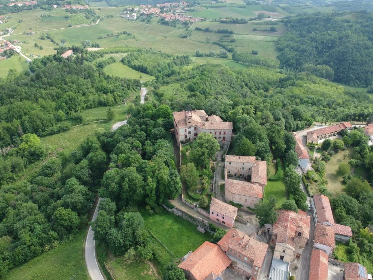 Belvilla By Oyo Castello Di Robella Eksteriør bilde